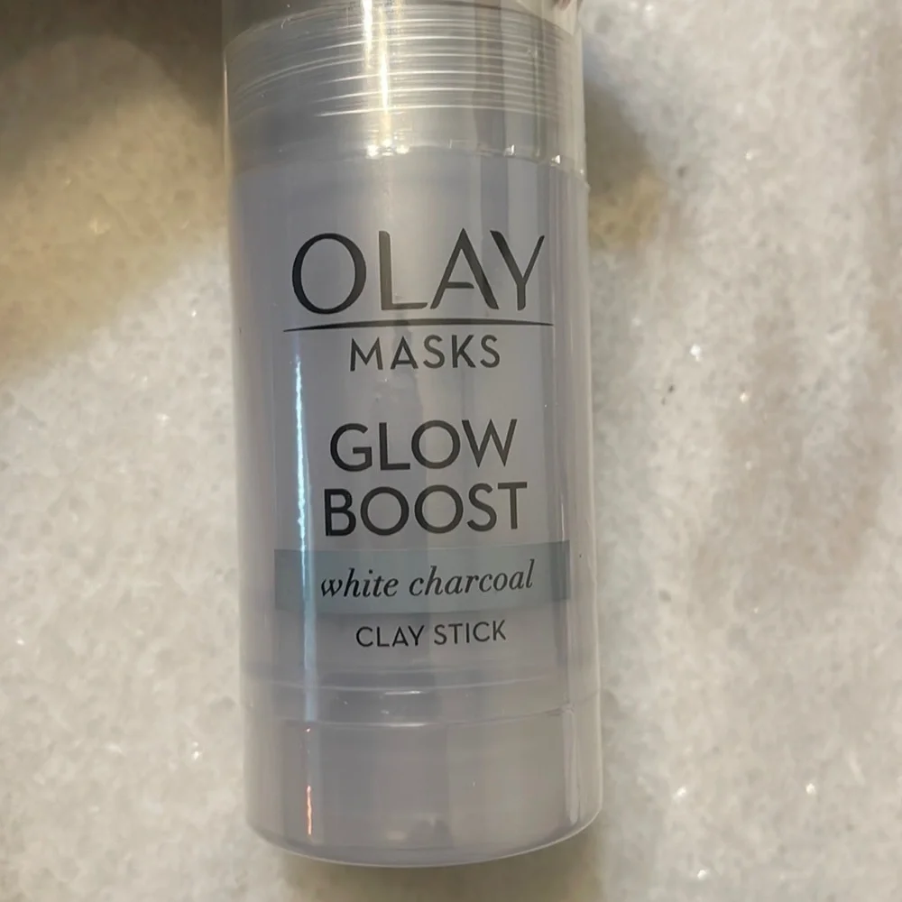 Olay Masks Clay Stick Pore Detox White Charcoal New beauty supply Sz 1.7oz
